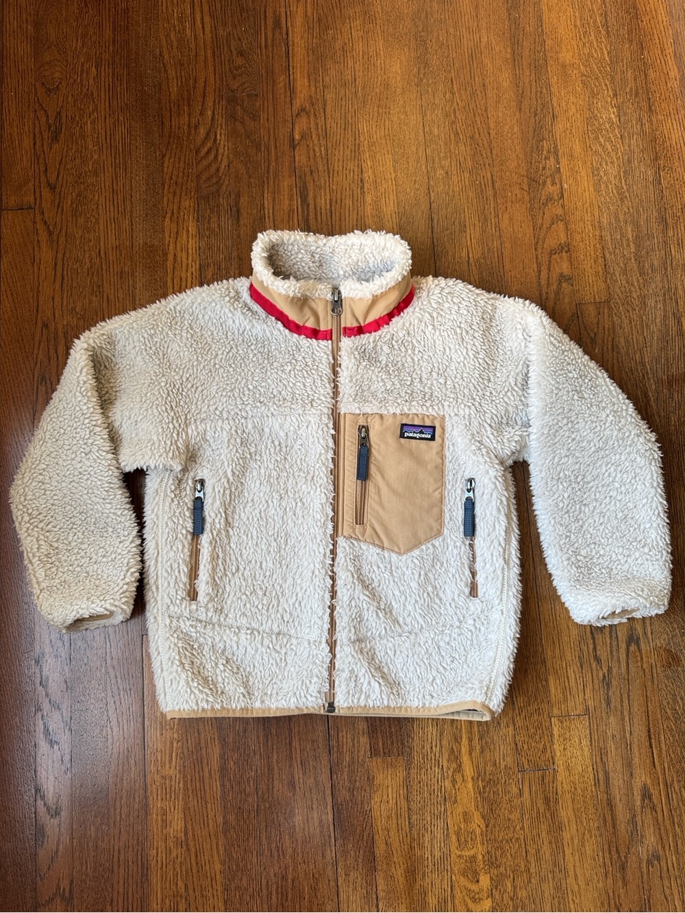 Patagonia Kids Retro-X fleece jacket, tan, size 5-6.